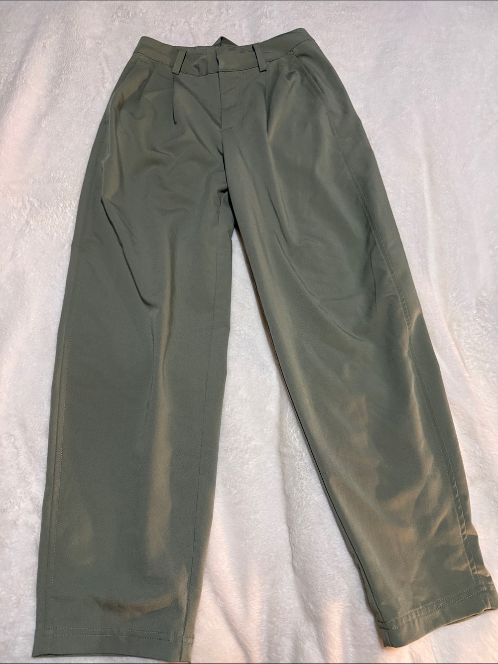 Women’s Olive Green Pleated Dress Pants